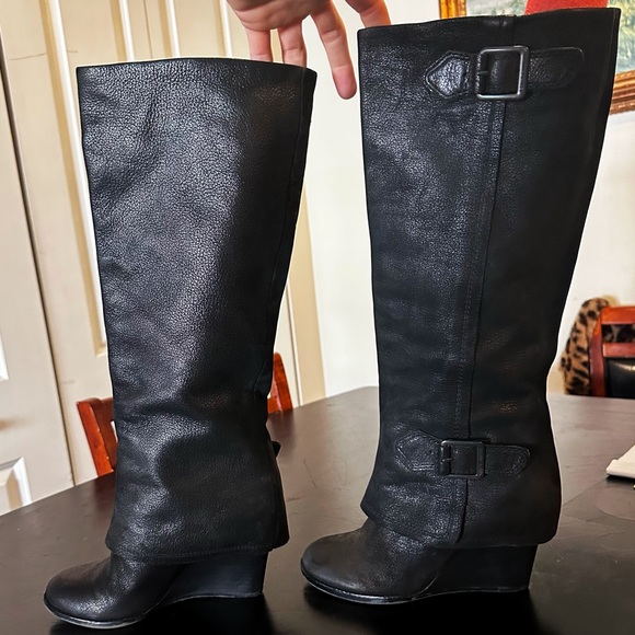 Vince Camuto VC-Autumn Black hooded wedge knee high boots size 7B / 37!! - Picture 3 of 15